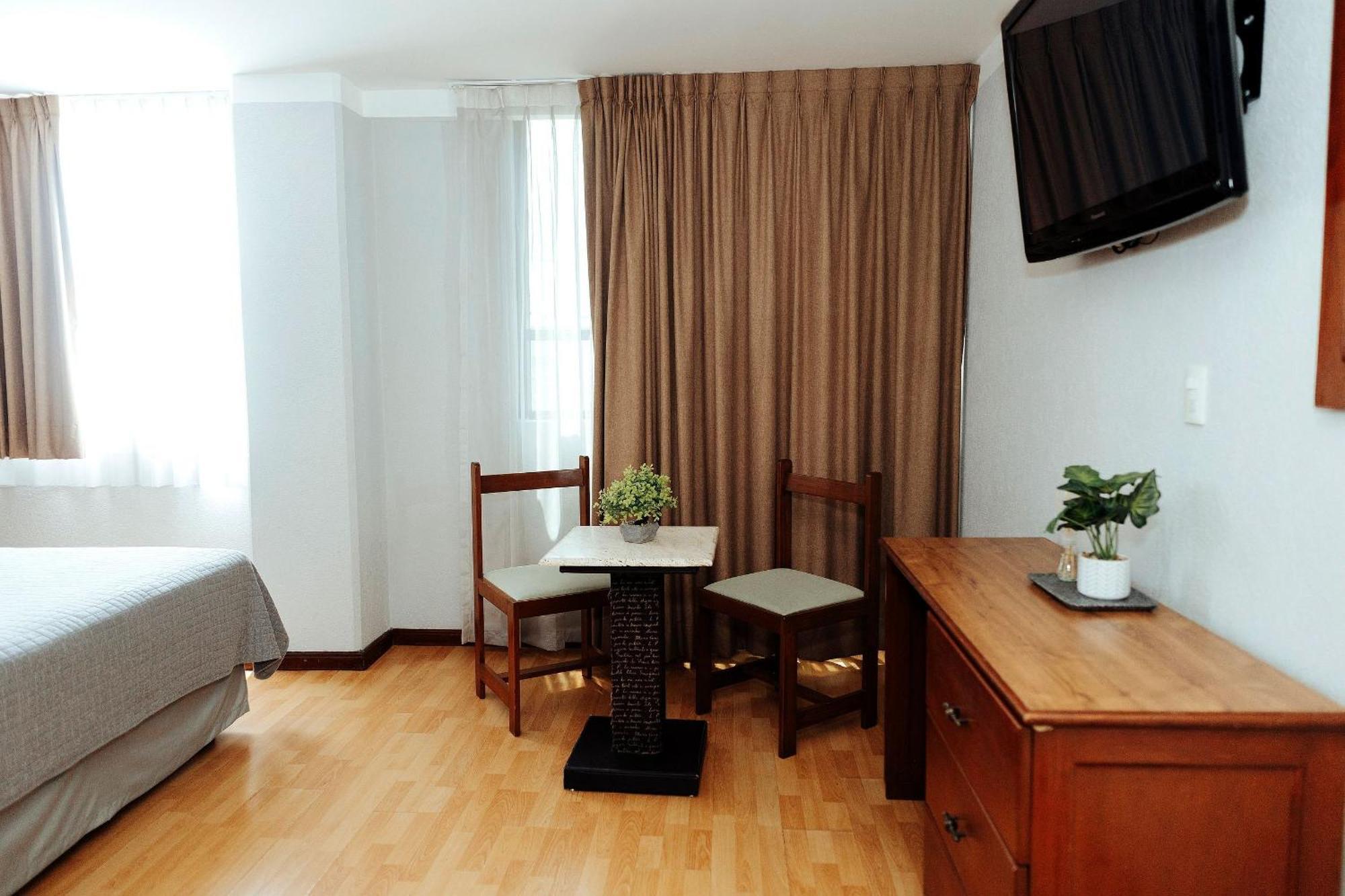 Hotel Don Simon Toluca Buitenkant foto